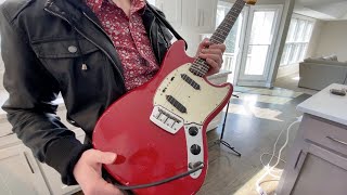 Video thumbnail for 1965 Fender Duo Sonic II, Vibro Champ vintage guitar demo. Early CBS, Cool out of phase sounds! by Play and Trade Guitars