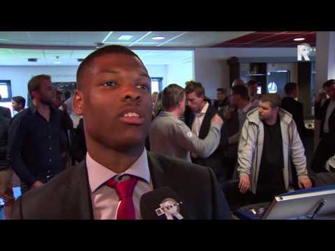 Denzel Dumfries over de uitreiking van de Gouden Stier