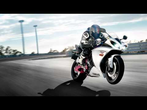 Michael Badal feat. Catherine - Frequencies (Altisona Remix)