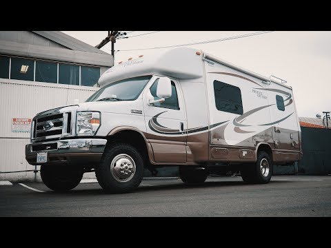 Ford E350 Phoenix Cruiser Lift - The Perfect Off-road Class C RV
