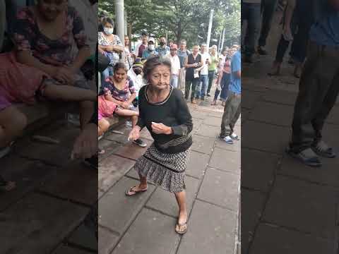 volvió mamá catita