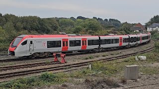 Transport for Wales 231001 Sultan departing Barry (Town) on 27th September 2025