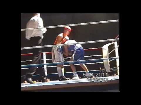 Boxin Narón 2011. Karim Bouziri vs Saul Gacio (La Coruña)