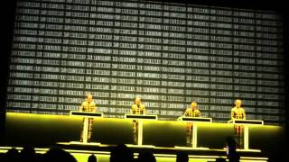 Kraftwerk-Numbers/Computer World (Live At The Tate Modern London 09/02/2013)