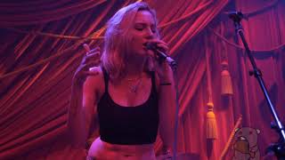 Cloves - Don&#39;t Forget About Me (live At Public Arts 9/25/18)