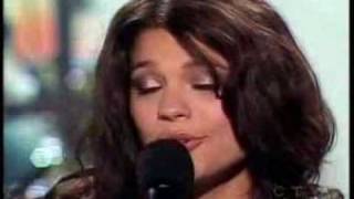 Eva Avila - Fallin&#39; For You (Canadian Idol 5 Finale)