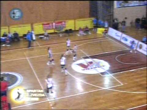 Utakmica 13. kola Superlige Srbije (20.01.2012): NIS Spartak - Crvena zvezda 0:3