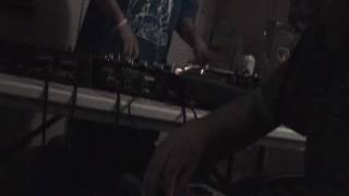 Roach the DJ & Nekron916 - Effortlessly