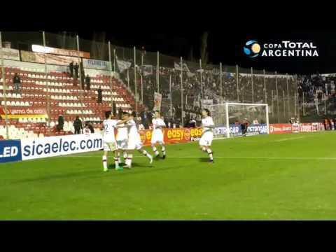 Penal y festejo de Scocco desde la cámara del Sitio Oficial