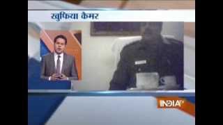 India TV sting: Exposes Delhi Police Officials-3
