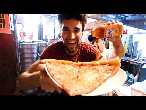 Living Cheap in NYC - Dollar Meal Challenge!