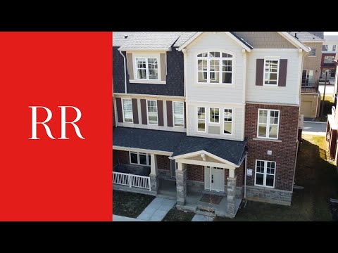 3328 Erasmum St #4 - Gorgeous Townhouse in the Preserve, Oakville