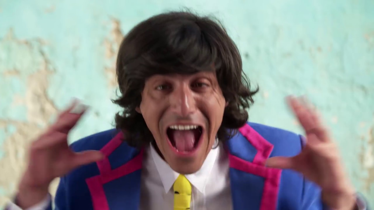 מצעד החיקויים של מני ממטרה 1