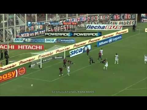 Salvada de Cetto en la linea contra Belgrano.