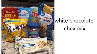 super delicious white chocolate chex mix