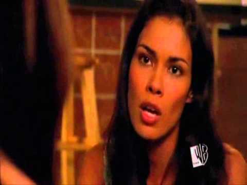 One Tree Hill - 208 - "Toutes les filles devraient" - [Lk49]
