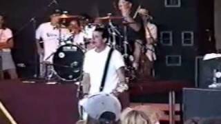 Blink-182 - Voyeur (live @ Pompano Beach 02/08/97)