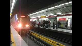 preview picture of video 'Tehran metro: line 1  مترو تهران - ایستگاه دروازه دولت - خط ۱'