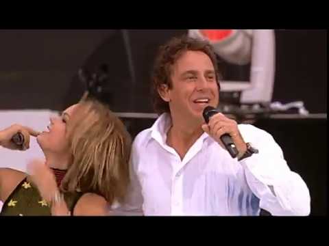 Marco Borsato ft. Sita - Lopen op het Water (Live in de Kuip 2002)
