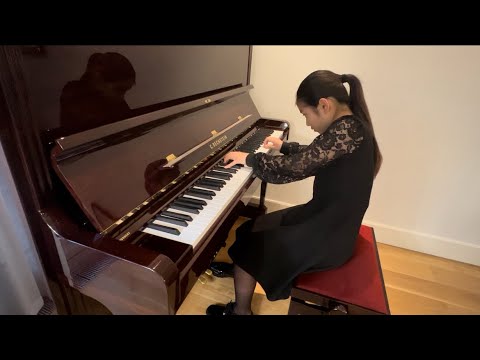 Beethoven Sonata in C sharp minor Op. 27 no.2 | Lily Akane 13 years old