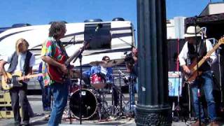 MoonAlice - Pete Sears Bass Solo into SomeBody to Love - 8-9-09