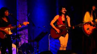 puss'n boots - cry cry cry