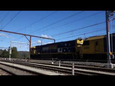NR / AN / NR with 5BS6 - with 30 wagons for Ettamogah - 1/8/14