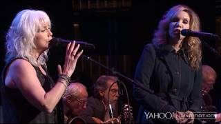 Emmylou Harris & Alison Krauss – All I Have to Do Is Dream (Live)