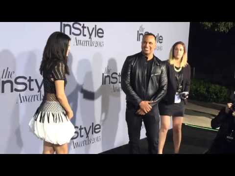 Selena Gomez walking the Red Carpet at the 2015 InStyle Awards