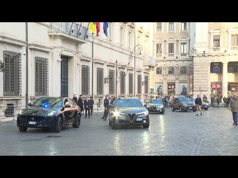 Video | Zelensky arrives to meet Giorgia Meloni at Rome's Palazzo Chigi | AFP