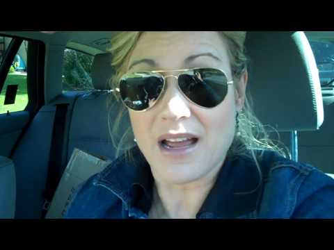 Kathy Kaehler takes Sunday Set-Up™ to Willie Garson.