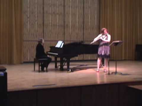 Un joueurs de flûte berce les runies by Poulenc; Christine Beard, alto flute