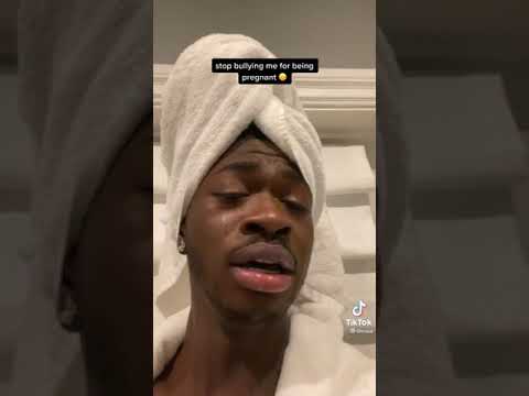 lilnasx is giving birth today 😱😱😱🤧