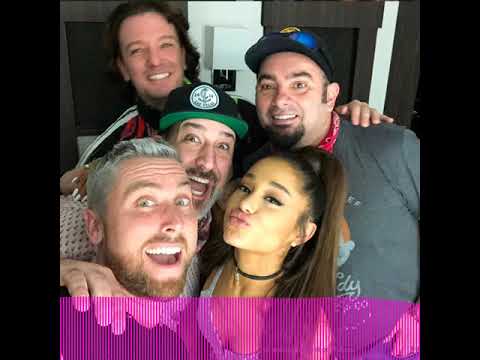 Lisa Rinna Reminds Playboy She Still Looks Good Naked! - Perez Hilton