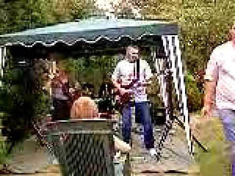Dogghead - Live at Keith's Barbecue 5th August 2006
