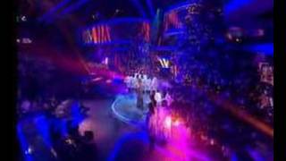 X-Factor Final: Leona - A Moment Like This