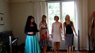 Amazing grace by Aisha&#39;s backing vocalists in Oslo