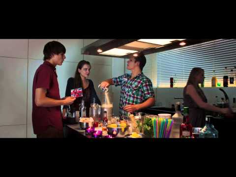 Doktorspiele | Filmclip 6 "Döner Daiquiri" [HD]