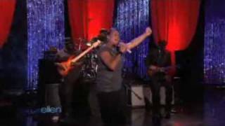 Queen Latifah performs &quot;Cue the Rain&quot; on Ellen