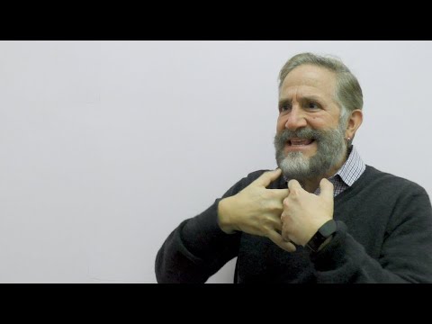What Makes Fiddler on the Roof So Universally Loved? - YouTube