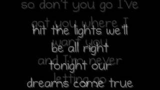 Hit The Lights - All Time Low (Lyrics)