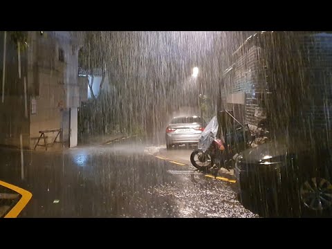 Rain Walk in Seoul Lonely Street. Relaxing Sound for Sleep Study Meditation. White Noise ASMR.