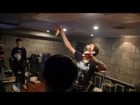 DIGITAL OCTOPUS (RIXE PARIS) COVER MISFITS / NEGATIVE APPROACH - live @ Pit Bar Ogikubo, JAPAN 2019