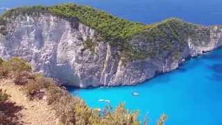 preview picture of video 'Ship Wreck from above, island of Zakynthos, also called Zakinthos, Zante, Zacinto, Ζάκυνθος'