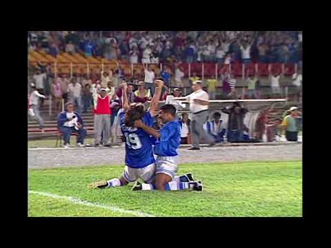 Cruzeiro 3 x 0 Estudiantes - Super Cup 1994