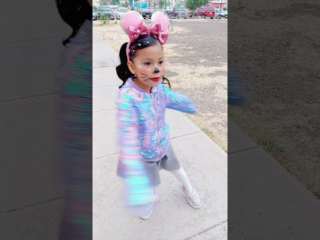 Vídeo relacionado con DRESHOW Orejas de ratón Diademas con lazo Decoración de fiesta con purpurina Disfraz de cosplay para mujeres