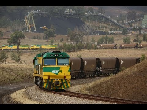 SSR - 100 wagon test train to Airly - June 2016