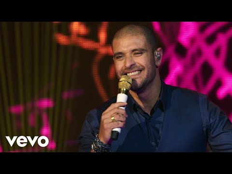 Diogo Nogueira - Faltando Um Pedaço (Citação) / Flor De Lis (Ao Vivo)