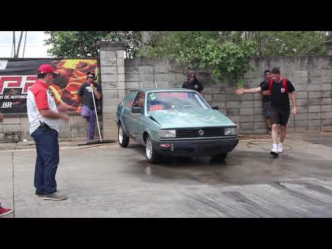 Arrancada Categoria ST - Motor Aspirado, Pneus Radial, 100% Metanol e Uma Única Borboleta