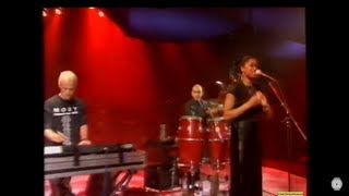 Moby ft Valerie Chalmers - Everytime You Touch Me (Live) UK TV, Mid 1990&#39;s